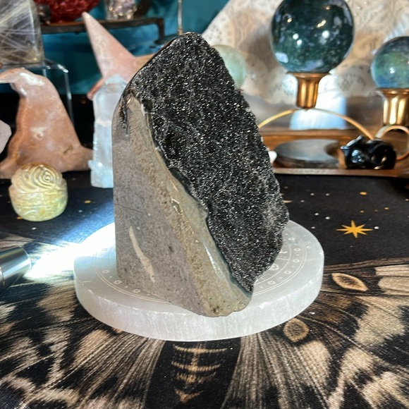 Large black amethyst cut base - Picture 3 of 5
